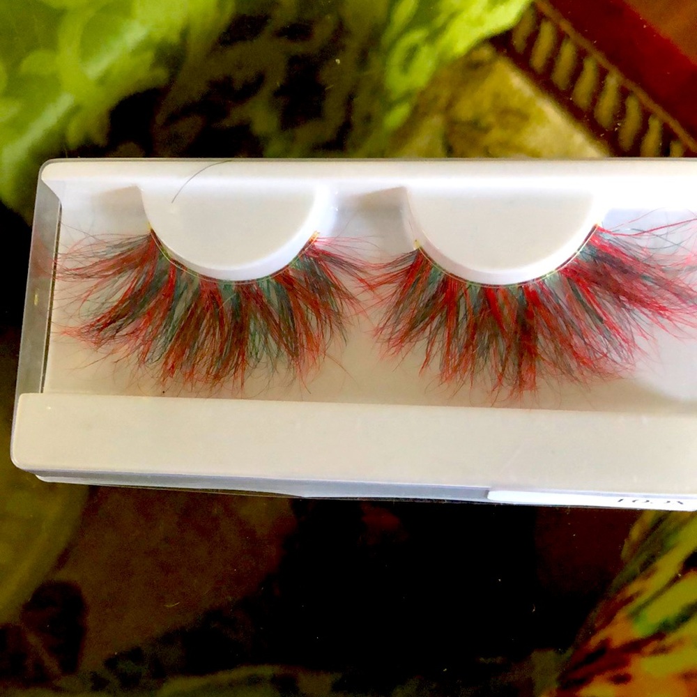 Mixed color eyelashes!